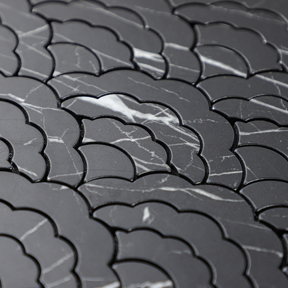 Marble Cloud-Shaped Peel and Stick Backsplash Wall Tile