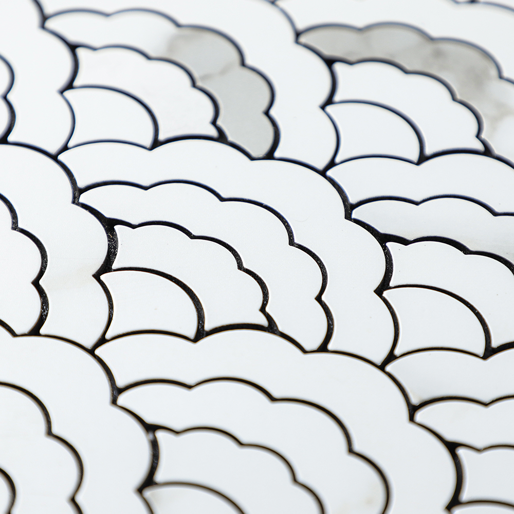 Marble Cloud-Shaped Peel and Stick Backsplash Wall Tile