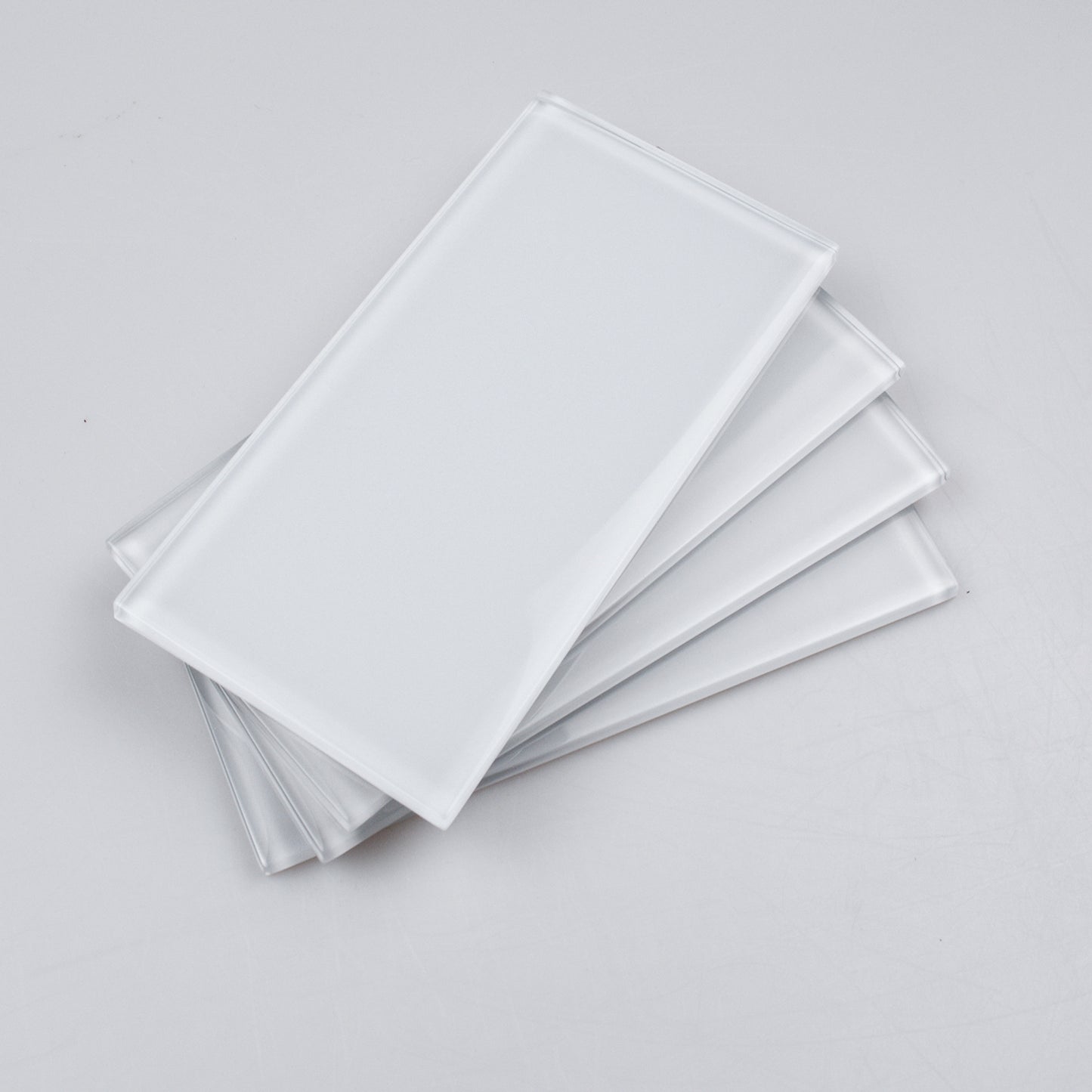 White Peel and Stick Backsplash Wall Tile